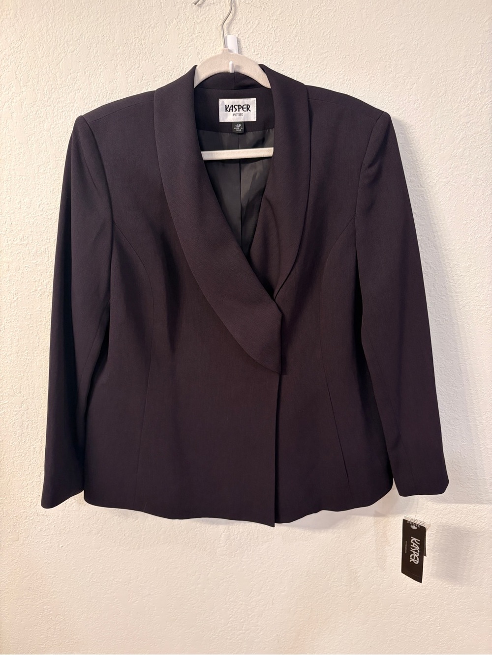 Kasper Women's Blazer - NWT 16P Deep Plum